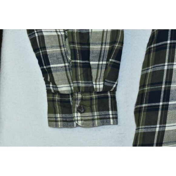Wrangler Flannel Men's Shacket Size XL Green Plaid Sherpa Lined Button Up - Picture 6 of 13